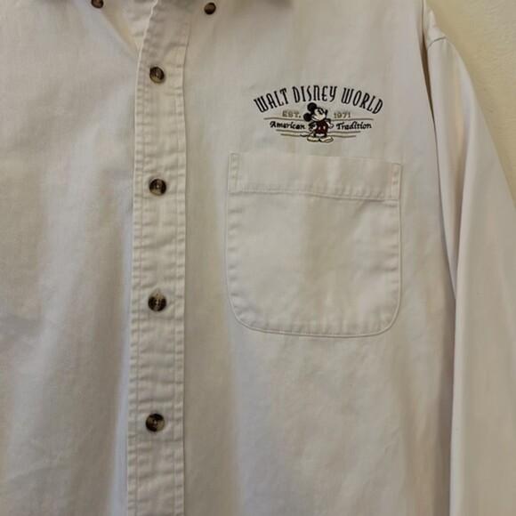 Vintage Disney World Mickey Mouse Shirt Medium Button Down Vacation Resort - Picture 2 of 13